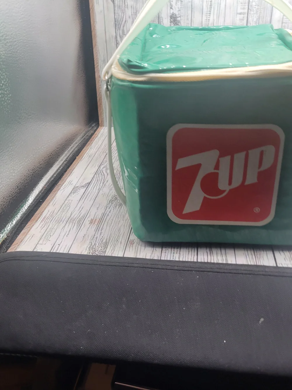 Vintage 7up Soft Sided Vinyl Cooler/Lunch Bag